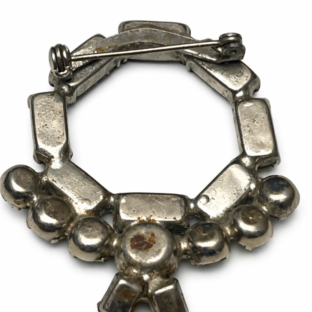 Vintage Rhinestone Wreath Brooch Baguette & Round Stones Silver Tone Mid Century - Picture 3 of 3